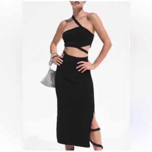 NWT Cult Gaia SAMIRA KNIT SKIRT & SANURA
KNIT TOP SET - BLACK Large Revolve
